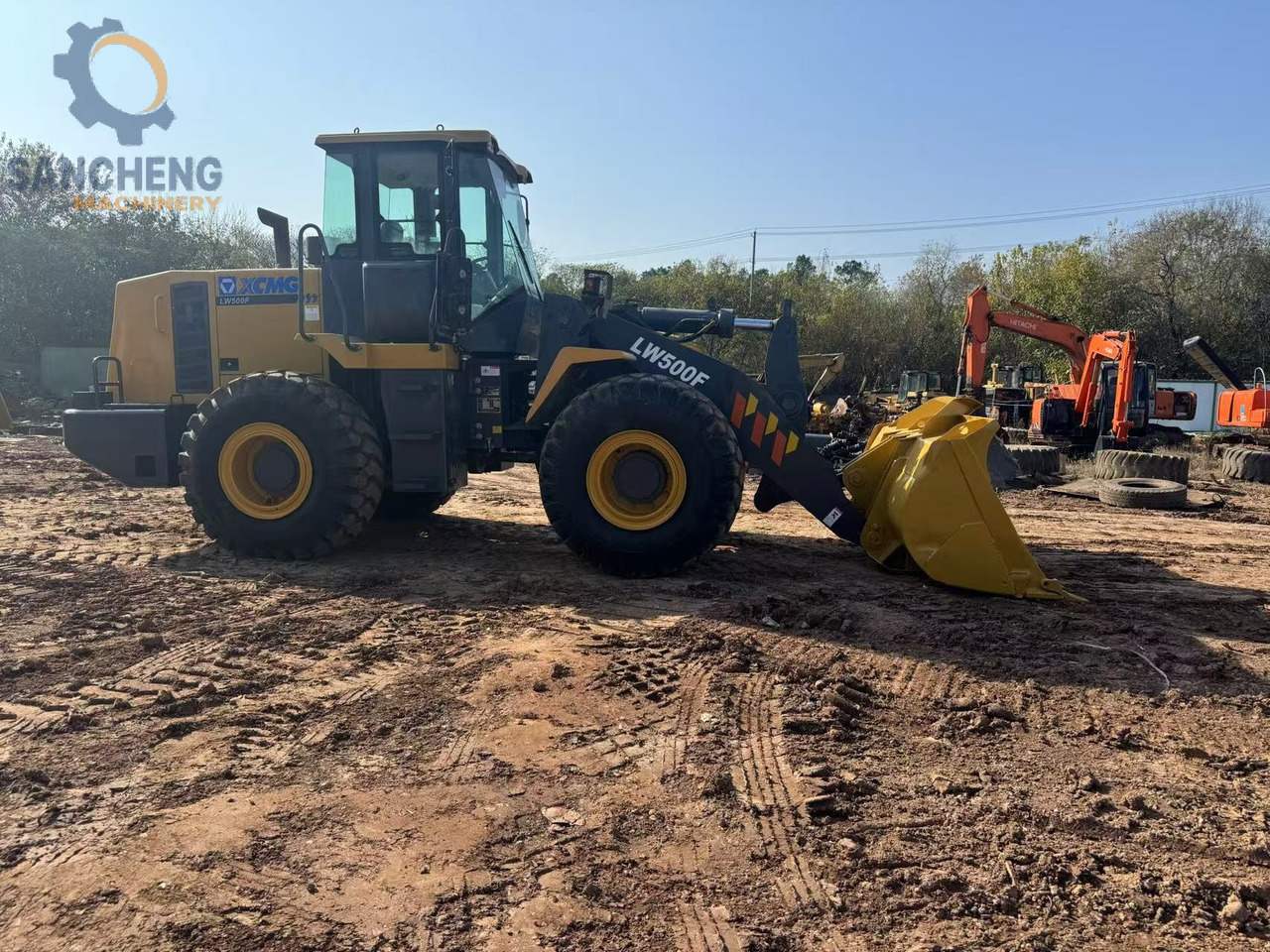 XCMG LW500F - اللودر بعجل: صورة 3 XCMG LW500F - اللودر بعجل: صورة 3