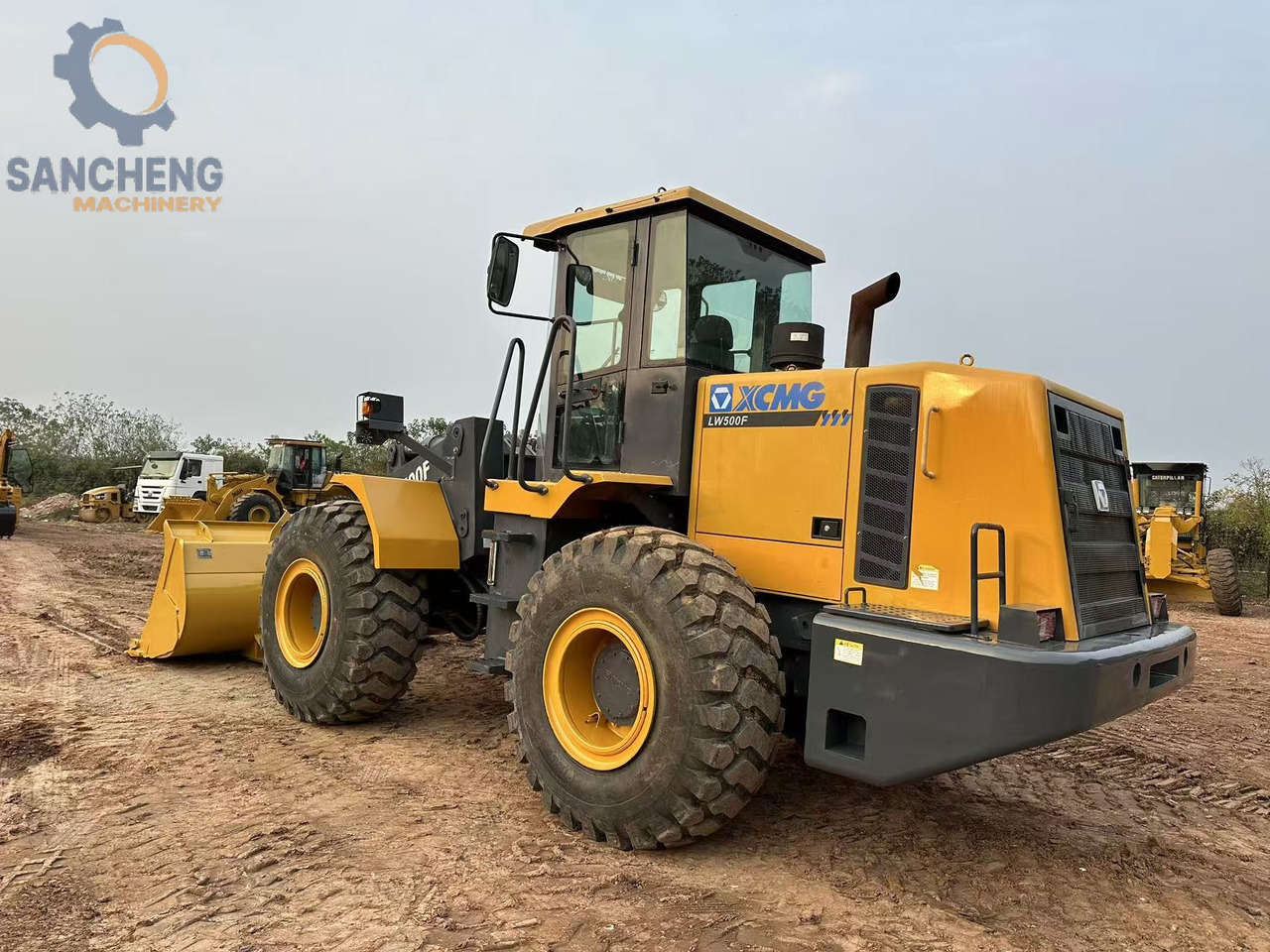 XCMG LW500F - اللودر بعجل: صورة 5 XCMG LW500F - اللودر بعجل: صورة 5