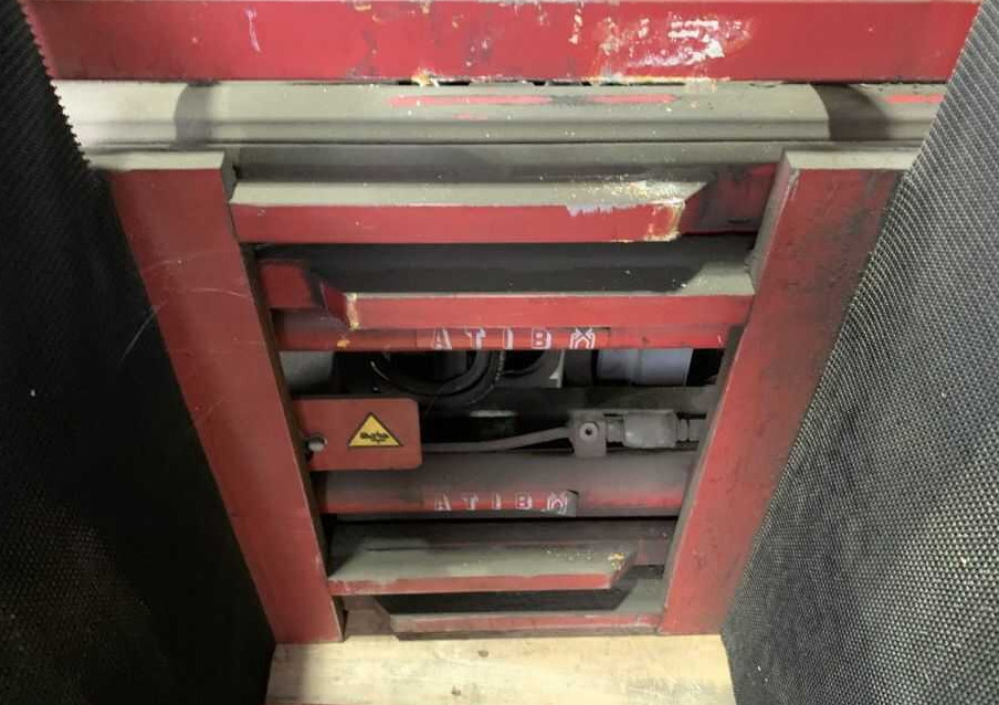 A.T.I.B. 474.181, Kartonklammer - المشبك - معدات المناولة: صورة 4 A.T.I.B. 474.181, Kartonklammer - المشبك - معدات المناولة: صورة 4