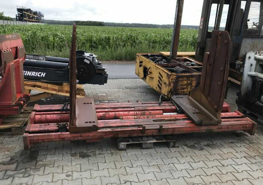 Auramo P-800LE - المشبك - رافعة شوكية: صورة 3 Auramo P-800LE - المشبك - رافعة شوكية: صورة 3