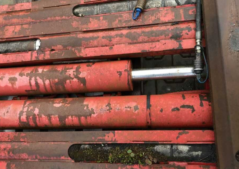 Auramo P-800LE - المشبك - رافعة شوكية: صورة 2 Auramo P-800LE - المشبك - رافعة شوكية: صورة 2