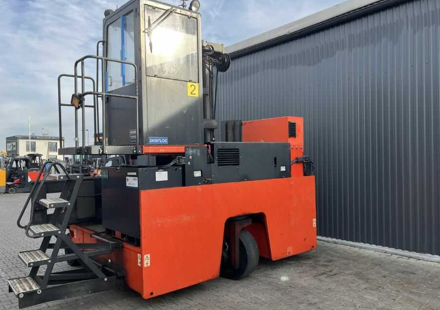 B-P Battioni e Pagani QLT8EL - محمل جانبي - رافعة شوكية ذات شحن جانبي: صورة 3 B-P Battioni e Pagani QLT8EL - محمل جانبي - رافعة شوكية ذات شحن جانبي: صورة 3