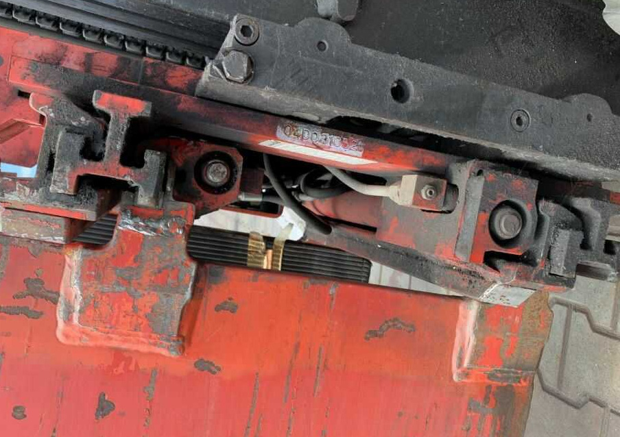 Bolzoni KS08CF5A, Kartonklammer - المشبك - معدات المناولة: صورة 3 Bolzoni KS08CF5A, Kartonklammer - المشبك - معدات المناولة: صورة 3