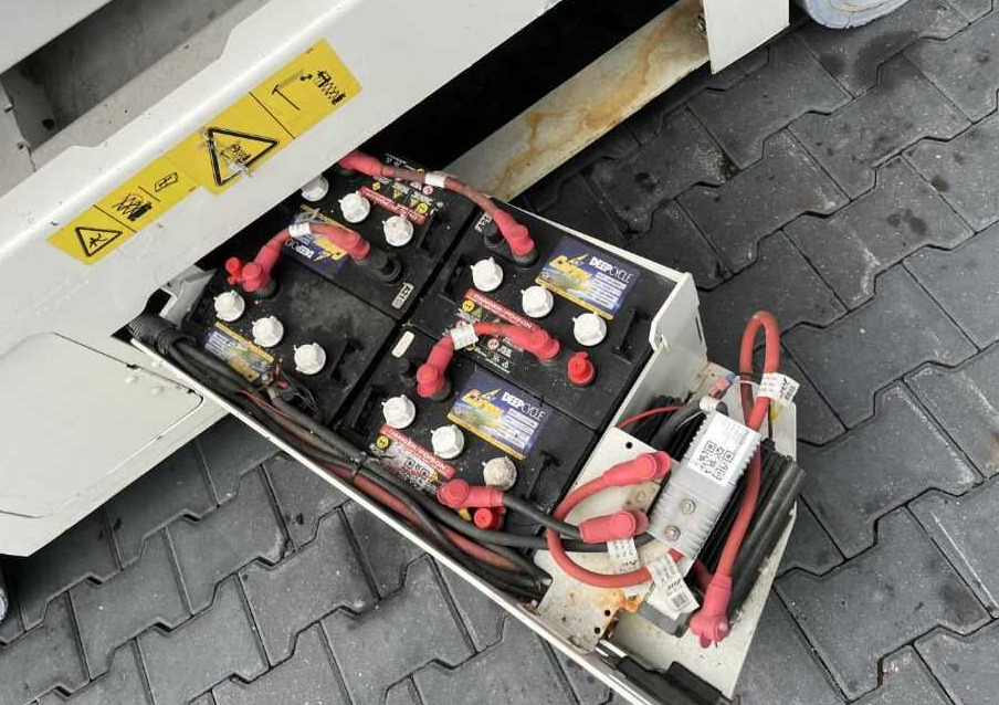 Genie GS-2046 - رافعة هيدروليكية مقصية: صورة 4 Genie GS-2046 - رافعة هيدروليكية مقصية: صورة 4