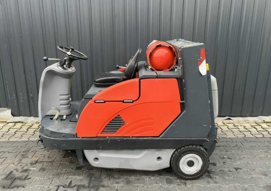 Hako Jonas 1200V - كناسة المناطق الصناعية: صورة 2 Hako Jonas 1200V - كناسة المناطق الصناعية: صورة 2