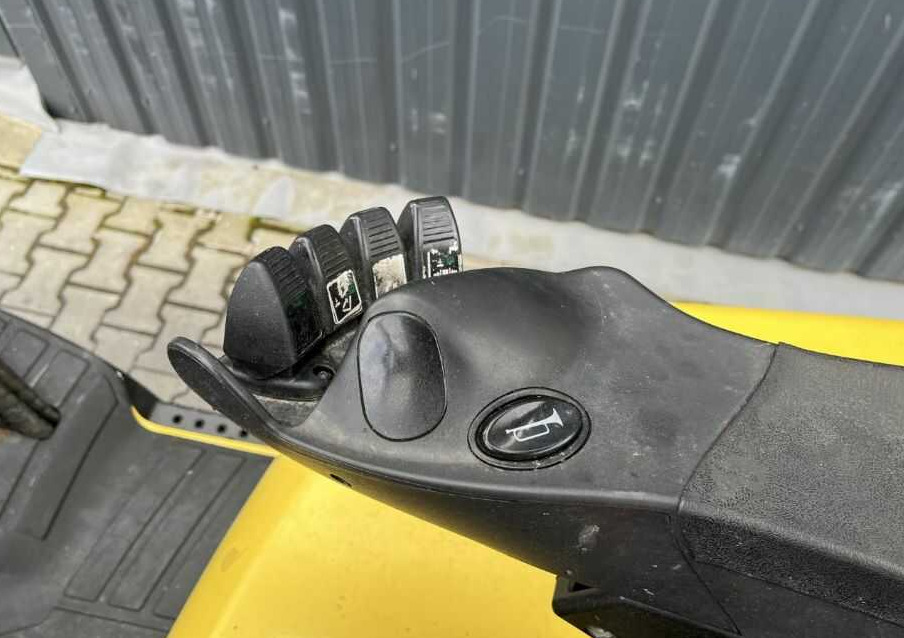 Hyster S7.0FT - رافعة شوكية تعمل بالغاز: صورة 4 Hyster S7.0FT - رافعة شوكية تعمل بالغاز: صورة 4
