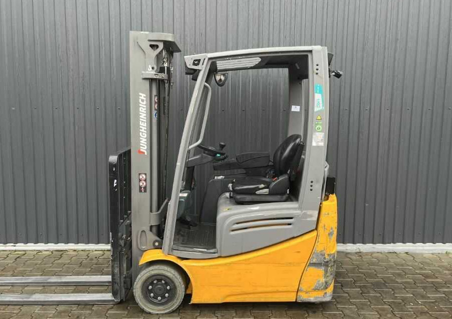 Jungheinrich EFG215 - رافعة شوكية كهربائية: صورة 2 Jungheinrich EFG215 - رافعة شوكية كهربائية: صورة 2