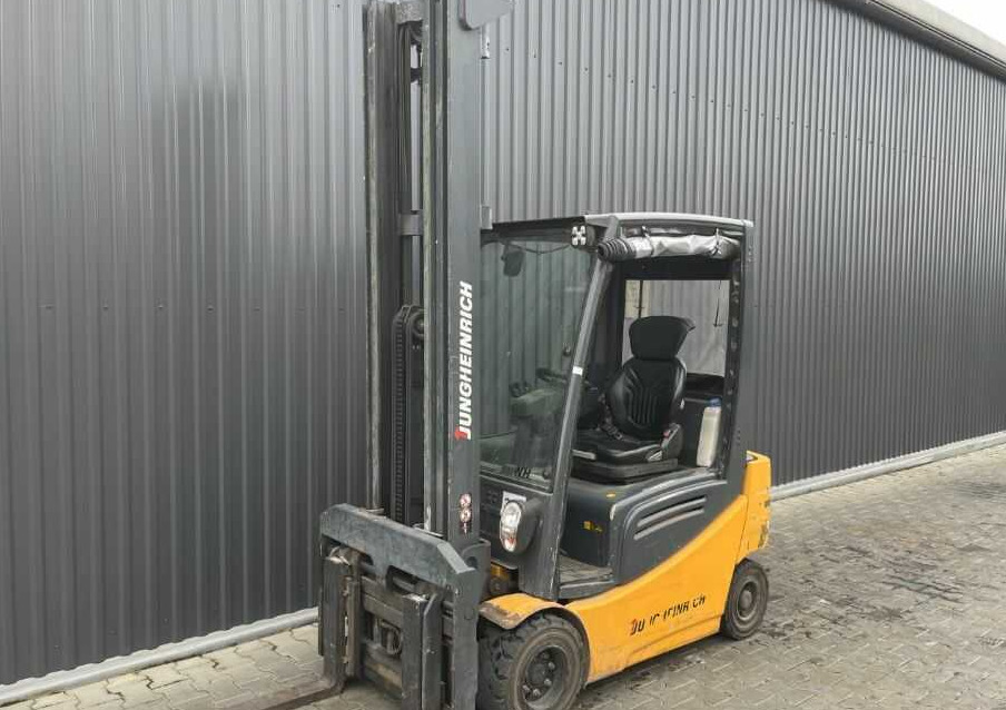Jungheinrich EFG318k - رافعة شوكية كهربائية: صورة 1 Jungheinrich EFG318k - رافعة شوكية كهربائية: صورة 1