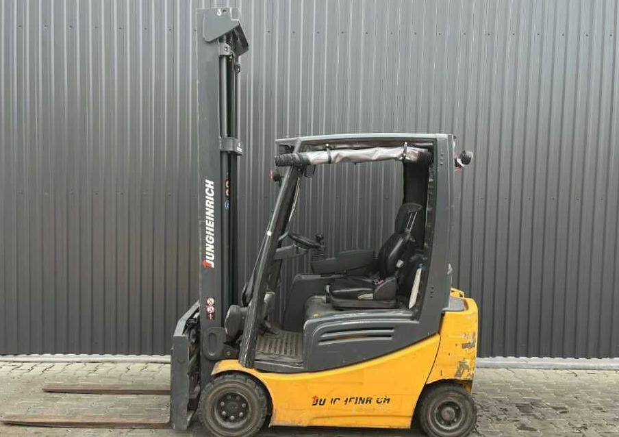 Jungheinrich EFG318k - رافعة شوكية كهربائية: صورة 2 Jungheinrich EFG318k - رافعة شوكية كهربائية: صورة 2