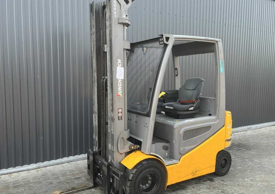 Jungheinrich EFG425k - رافعة شوكية كهربائية: صورة 1 Jungheinrich EFG425k - رافعة شوكية كهربائية: صورة 1