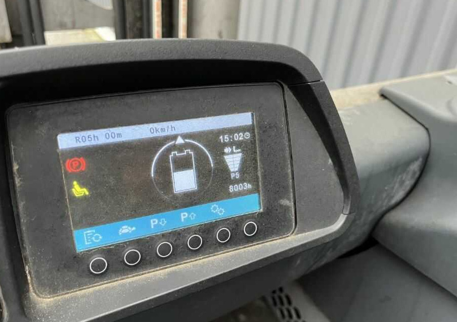 رافعة شوكية كهربائية Jungheinrich EFG430k: صورة 6