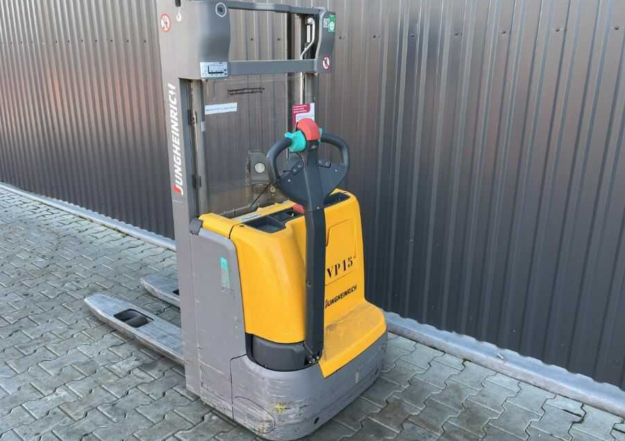 Jungheinrich EJC112 - آلة التكديس: صورة 3 Jungheinrich EJC112 - آلة التكديس: صورة 3