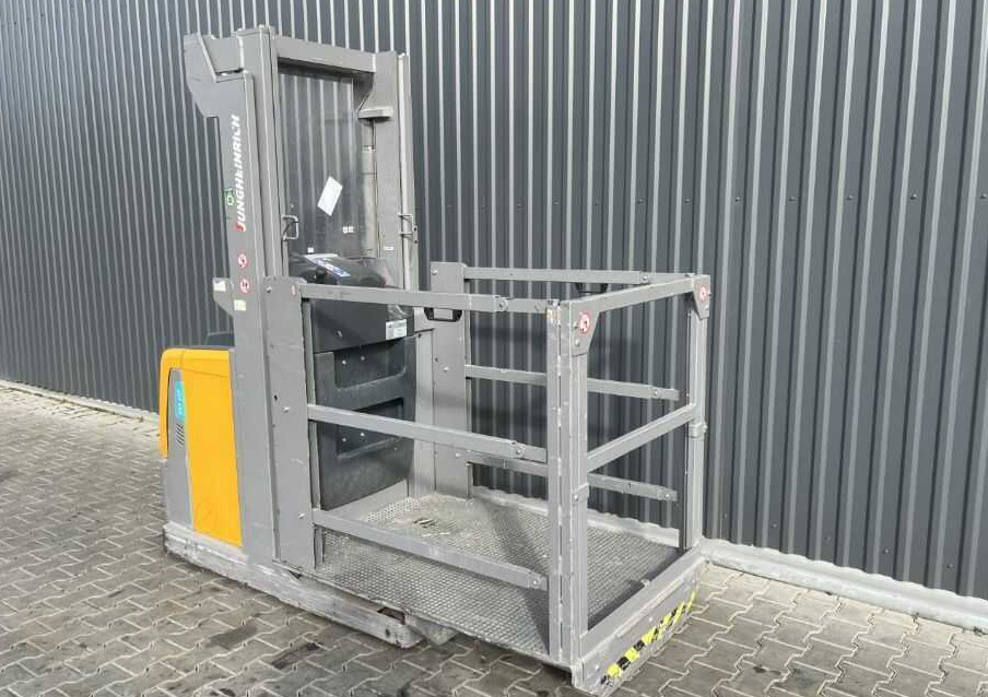 Jungheinrich EKS110 - آلة إعداد الطلب: صورة 3 Jungheinrich EKS110 - آلة إعداد الطلب: صورة 3