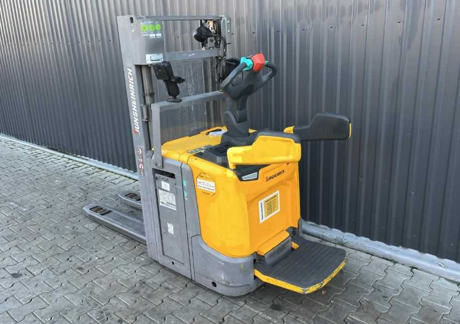 Jungheinrich ERC214z - آلة التكديس: صورة 3 Jungheinrich ERC214z - آلة التكديس: صورة 3