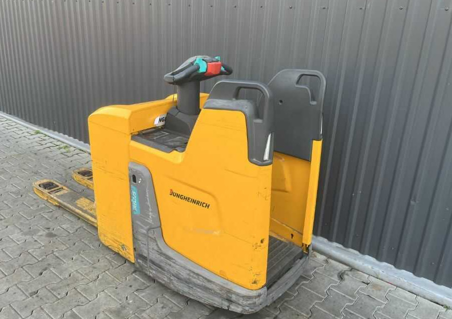 Jungheinrich ERE225 - شاحنة باليت: صورة 3 Jungheinrich ERE225 - شاحنة باليت: صورة 3