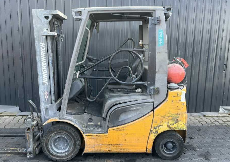 Jungheinrich TFG316s - رافعة شوكية تعمل بالغاز: صورة 2 Jungheinrich TFG316s - رافعة شوكية تعمل بالغاز: صورة 2