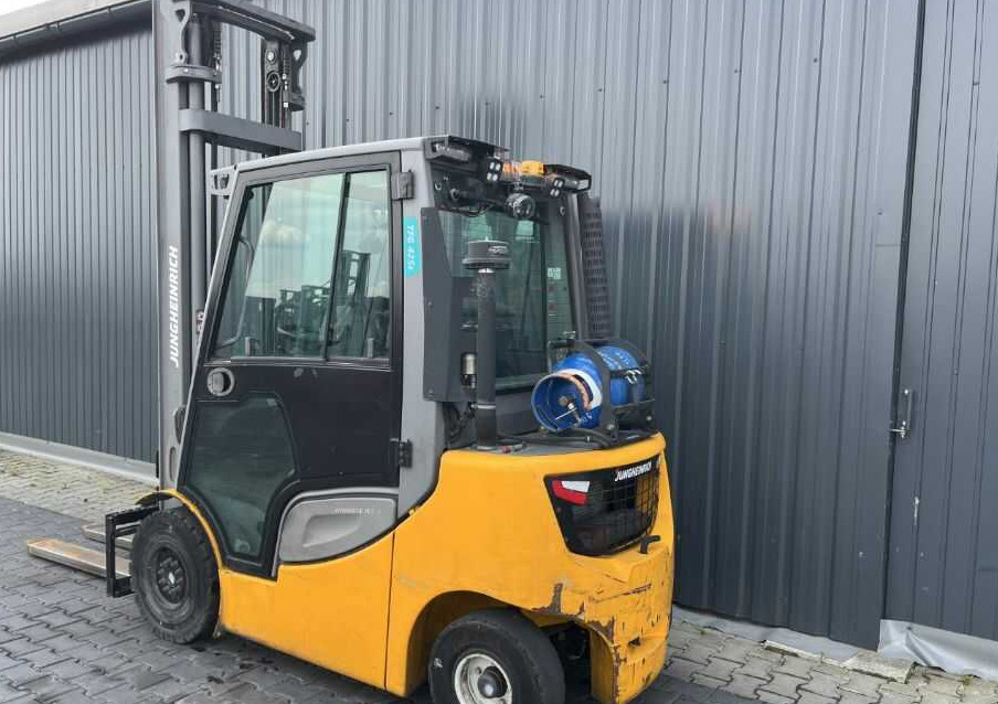 Jungheinrich TFG425s - رافعة شوكية تعمل بالغاز: صورة 3 Jungheinrich TFG425s - رافعة شوكية تعمل بالغاز: صورة 3