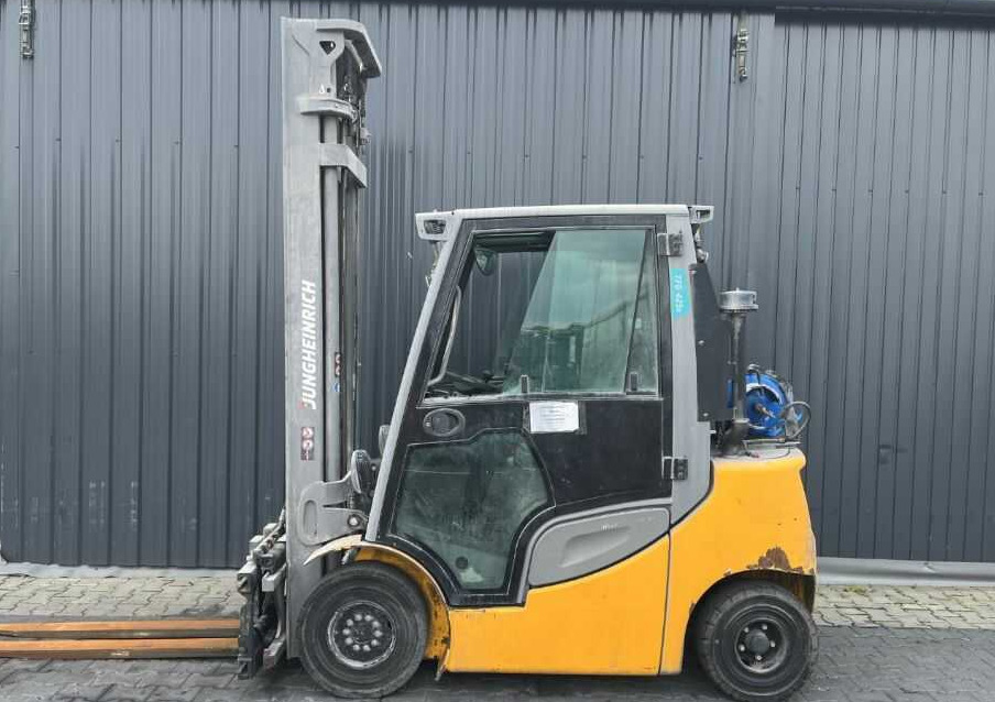 Jungheinrich TFG425s - رافعة شوكية تعمل بالغاز: صورة 2 Jungheinrich TFG425s - رافعة شوكية تعمل بالغاز: صورة 2