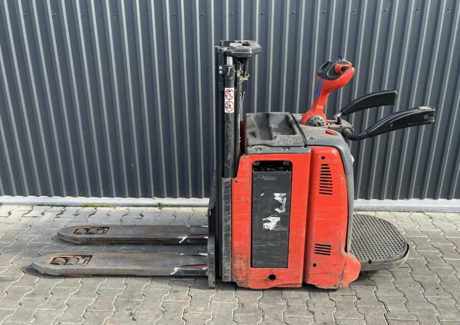 Linde D12AP - آلة التكديس: صورة 2 Linde D12AP - آلة التكديس: صورة 2