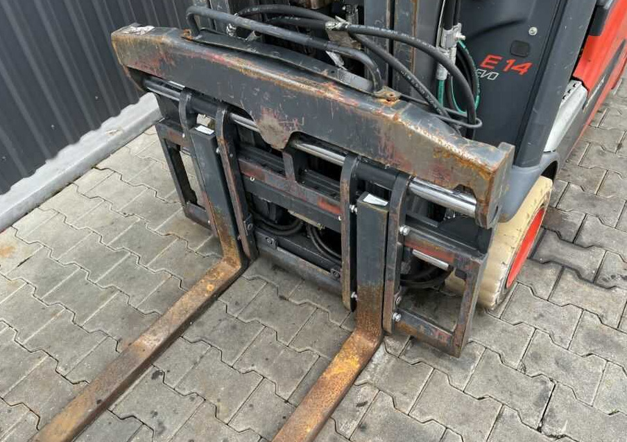 رافعة شوكية كهربائية Linde E14-02: صورة 8