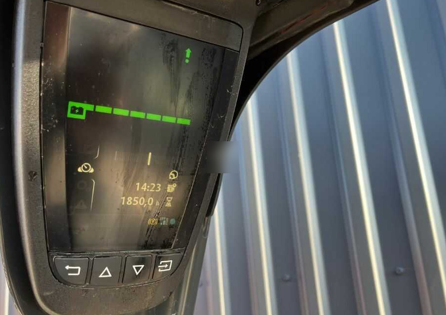 Linde E15-02 - رافعة شوكية كهربائية: صورة 5 Linde E15-02 - رافعة شوكية كهربائية: صورة 5