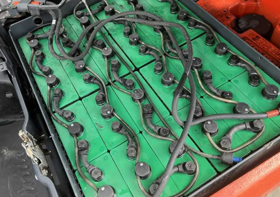 رافعة شوكية كهربائية Linde E16-01: صورة 6