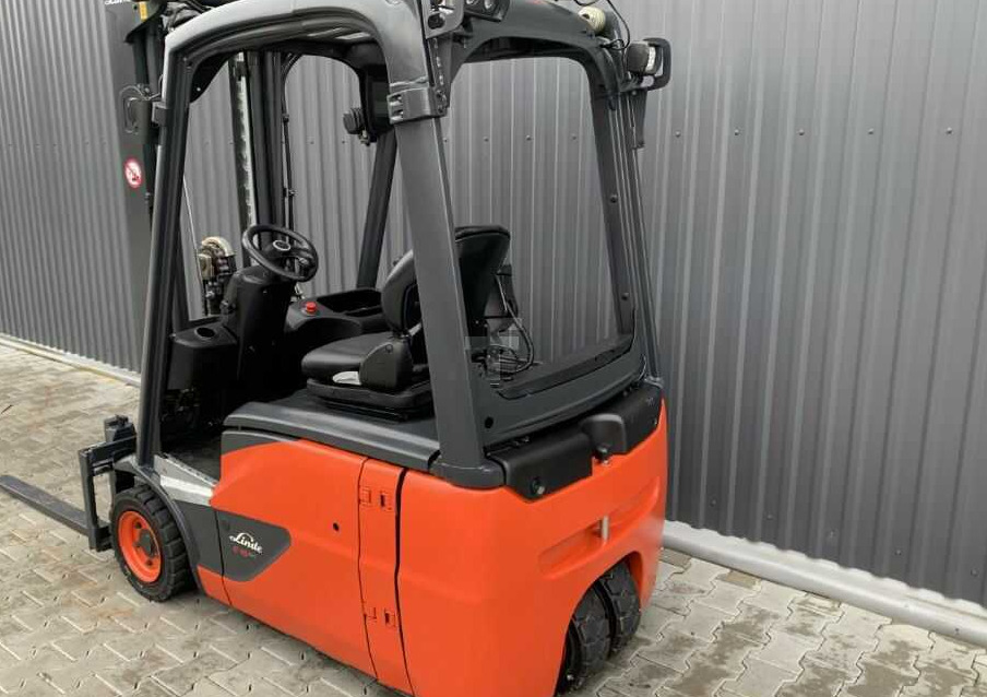 Linde E16-02 - رافعة شوكية كهربائية: صورة 2 Linde E16-02 - رافعة شوكية كهربائية: صورة 2