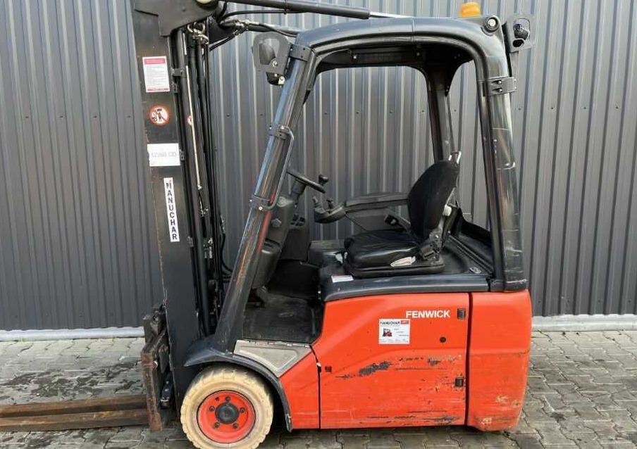 Linde E16C-01 - رافعة شوكية كهربائية: صورة 2 Linde E16C-01 - رافعة شوكية كهربائية: صورة 2