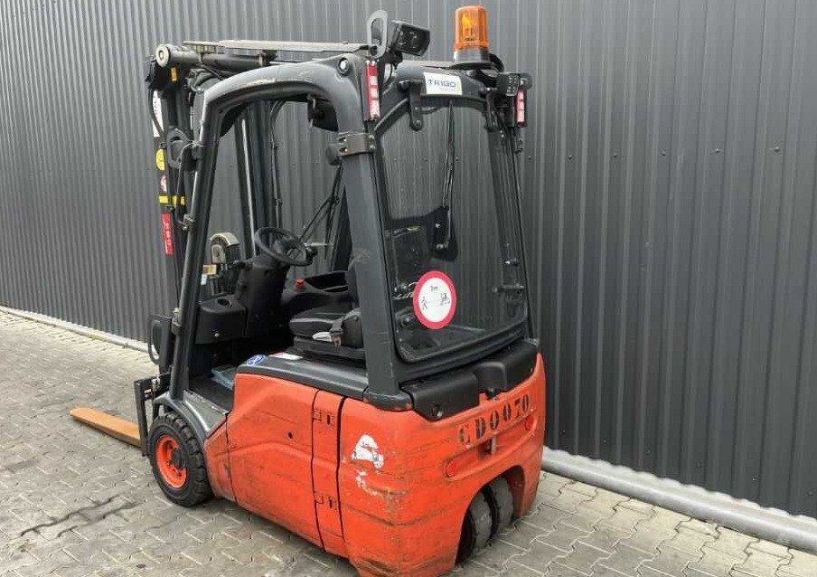 Linde E16C-01 - رافعة شوكية كهربائية: صورة 3 Linde E16C-01 - رافعة شوكية كهربائية: صورة 3