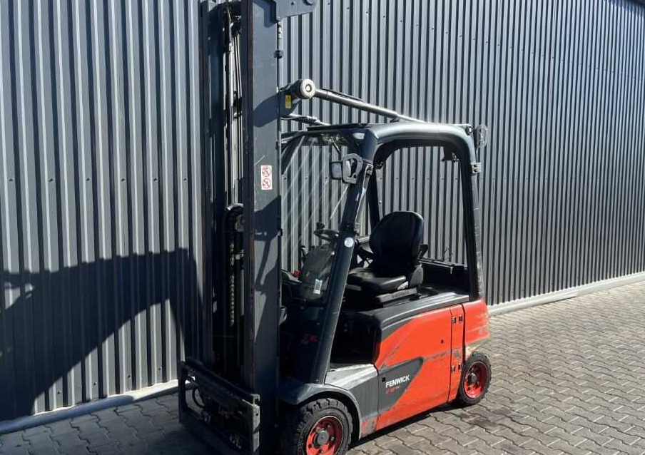 Linde E16P-02 - رافعة شوكية كهربائية: صورة 1 Linde E16P-02 - رافعة شوكية كهربائية: صورة 1