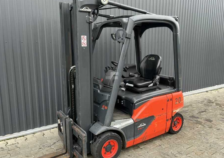 Linde E16P-02 - رافعة شوكية كهربائية: صورة 1 Linde E16P-02 - رافعة شوكية كهربائية: صورة 1