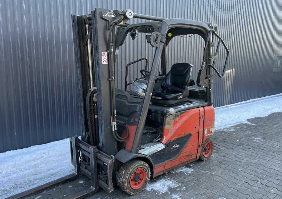 Linde E16PH-02 - رافعة شوكية كهربائية: صورة 1 Linde E16PH-02 - رافعة شوكية كهربائية: صورة 1