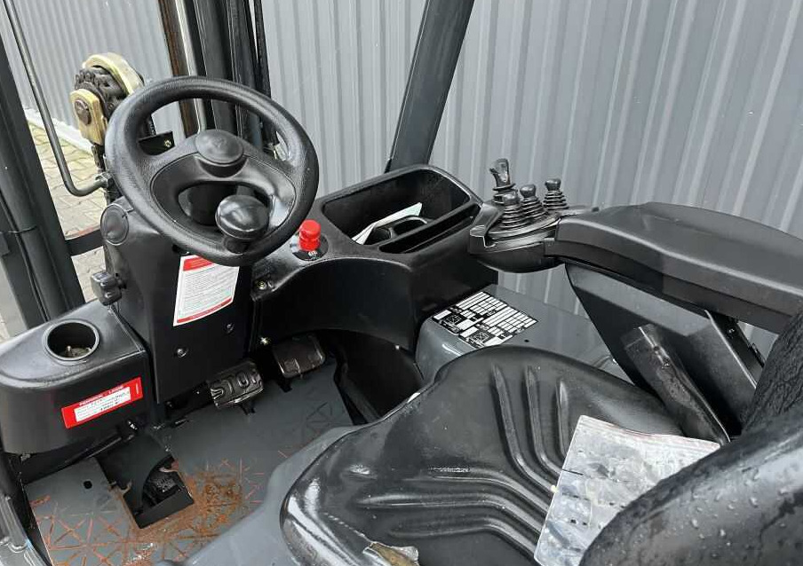 Linde E18-01 - رافعة شوكية كهربائية: صورة 4 Linde E18-01 - رافعة شوكية كهربائية: صورة 4