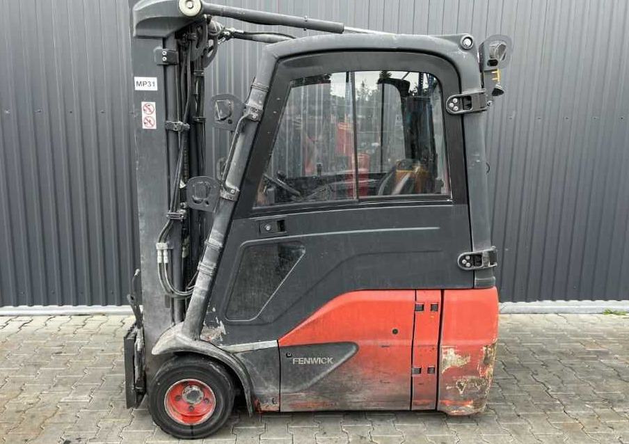 Linde E18-02 - رافعة شوكية كهربائية: صورة 2 Linde E18-02 - رافعة شوكية كهربائية: صورة 2