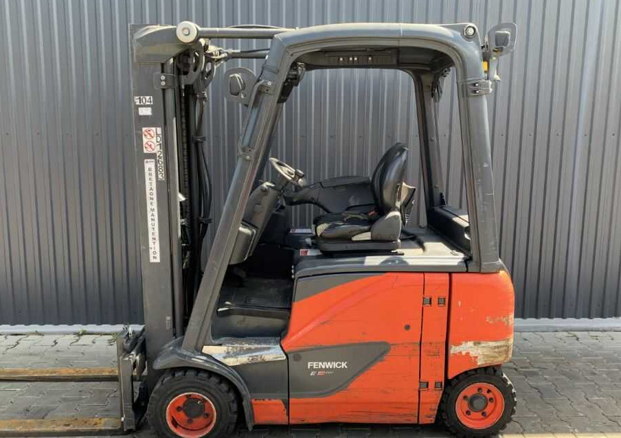 Linde E18PH-02 - رافعة شوكية كهربائية: صورة 2 Linde E18PH-02 - رافعة شوكية كهربائية: صورة 2