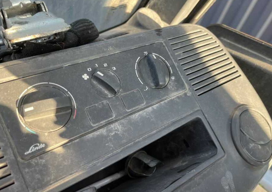 Linde E25-01 - رافعة شوكية كهربائية: صورة 5 Linde E25-01 - رافعة شوكية كهربائية: صورة 5