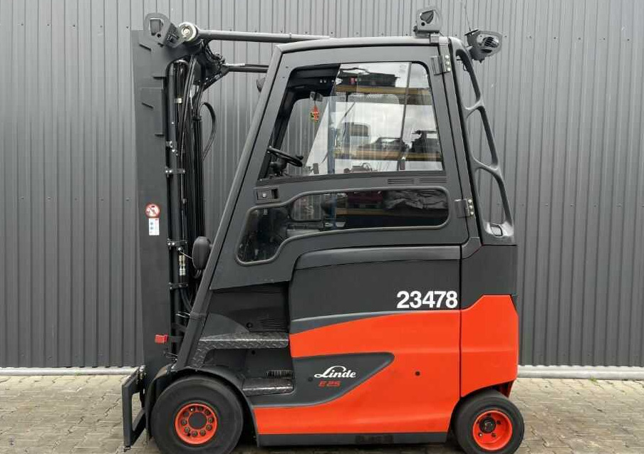 Linde E25HL-01/600 - رافعة شوكية كهربائية: صورة 2 Linde E25HL-01/600 - رافعة شوكية كهربائية: صورة 2