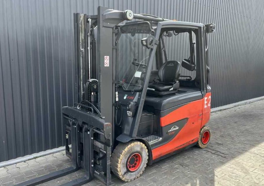 Linde E25HL-01/600 - رافعة شوكية كهربائية: صورة 1 Linde E25HL-01/600 - رافعة شوكية كهربائية: صورة 1