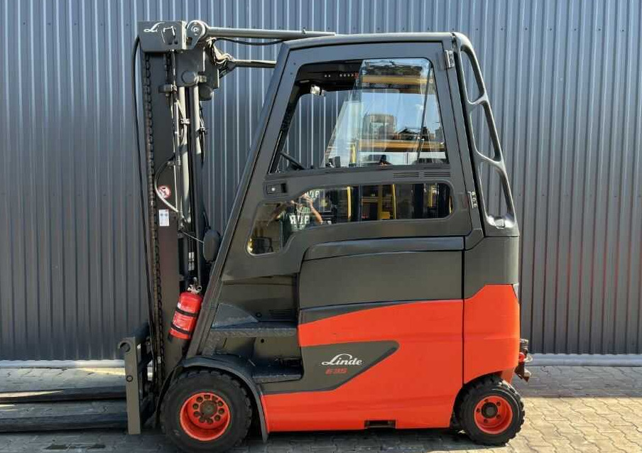 Linde E35HL-01 - رافعة شوكية كهربائية: صورة 2 Linde E35HL-01 - رافعة شوكية كهربائية: صورة 2