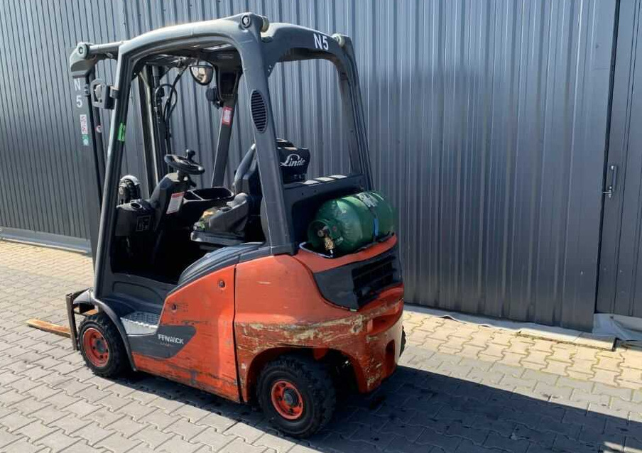 Linde H14T-01 - رافعة شوكية تعمل بالغاز: صورة 3 Linde H14T-01 - رافعة شوكية تعمل بالغاز: صورة 3