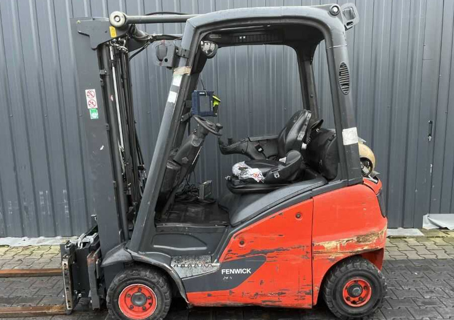 Linde H16T-01 - رافعة شوكية تعمل بالغاز: صورة 2 Linde H16T-01 - رافعة شوكية تعمل بالغاز: صورة 2