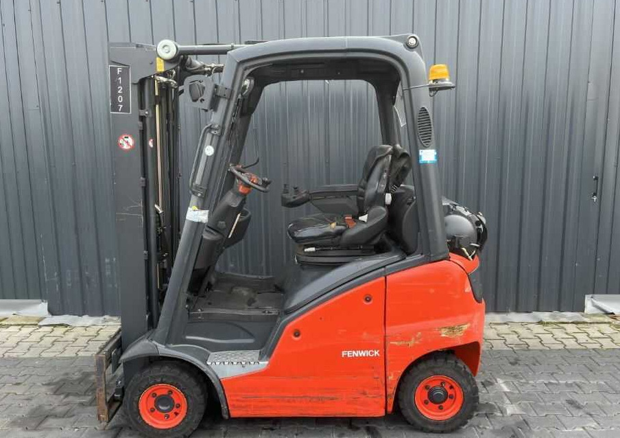 Linde H16T-01 - رافعة شوكية تعمل بالغاز: صورة 2 Linde H16T-01 - رافعة شوكية تعمل بالغاز: صورة 2
