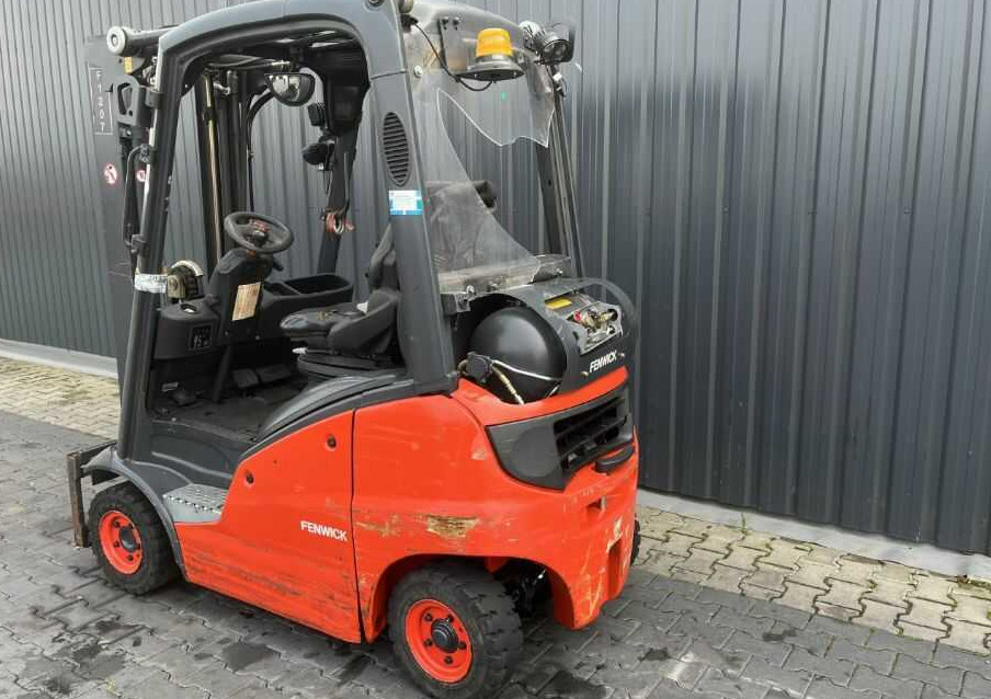 Linde H16T-01 - رافعة شوكية تعمل بالغاز: صورة 3 Linde H16T-01 - رافعة شوكية تعمل بالغاز: صورة 3