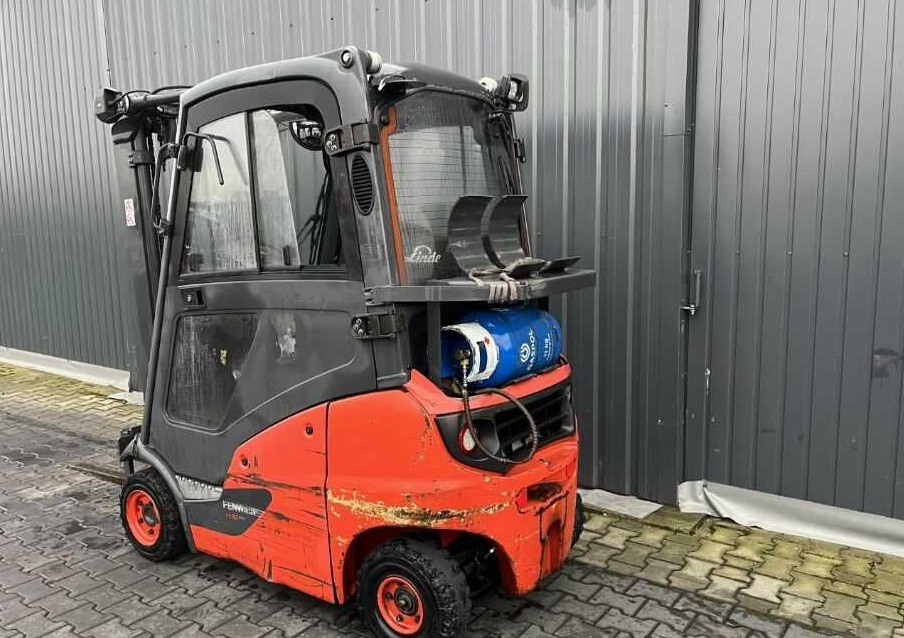 Linde H16T-01 - رافعة شوكية تعمل بالغاز: صورة 3 Linde H16T-01 - رافعة شوكية تعمل بالغاز: صورة 3
