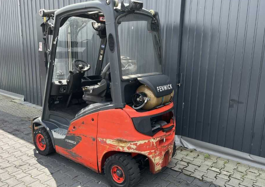 Linde H16T-01 - رافعة شوكية تعمل بالغاز: صورة 3 Linde H16T-01 - رافعة شوكية تعمل بالغاز: صورة 3