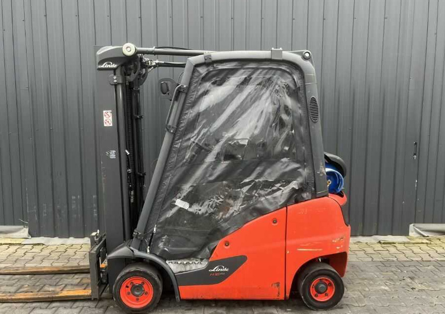 Linde H16T-01 - رافعة شوكية تعمل بالغاز: صورة 2 Linde H16T-01 - رافعة شوكية تعمل بالغاز: صورة 2