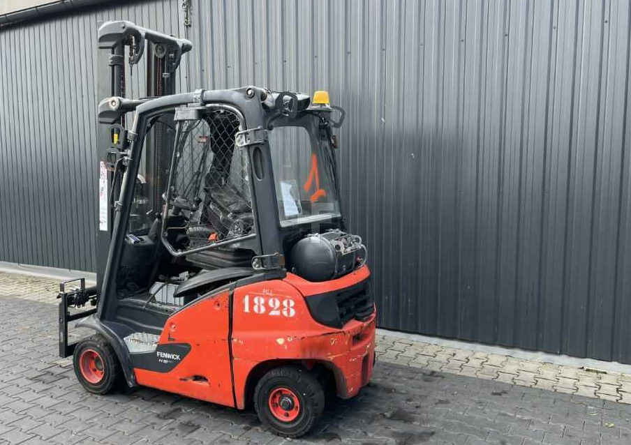 Linde H18T-01 - رافعة شوكية تعمل بالغاز: صورة 3 Linde H18T-01 - رافعة شوكية تعمل بالغاز: صورة 3