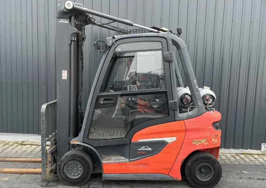 Linde H20T-01/600 - رافعة شوكية تعمل بالغاز: صورة 2 Linde H20T-01/600 - رافعة شوكية تعمل بالغاز: صورة 2