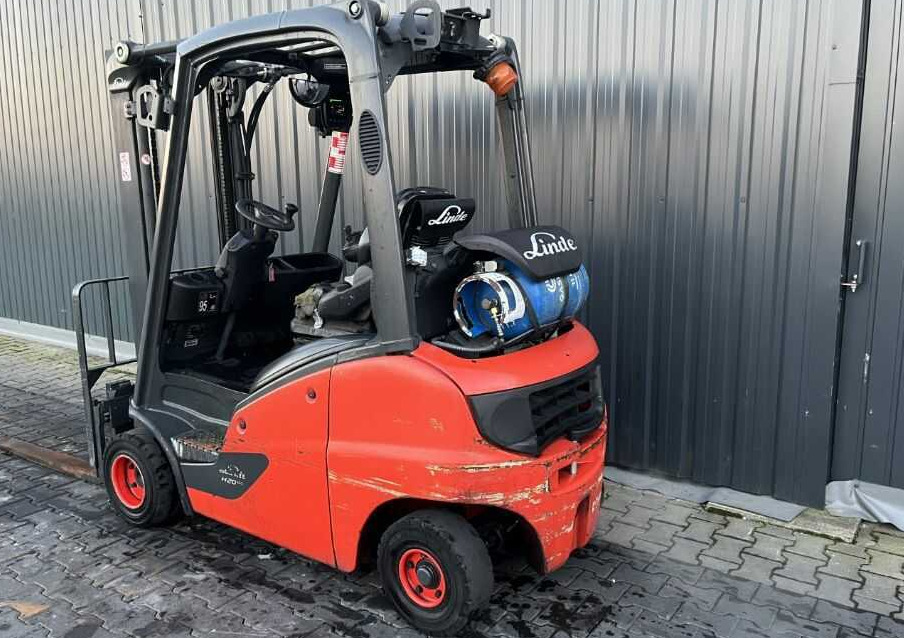 Linde H20T-01 - رافعة شوكية تعمل بالغاز: صورة 3 Linde H20T-01 - رافعة شوكية تعمل بالغاز: صورة 3