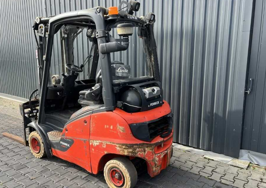 Linde H20T-01 - رافعة شوكية تعمل بالغاز: صورة 3 Linde H20T-01 - رافعة شوكية تعمل بالغاز: صورة 3